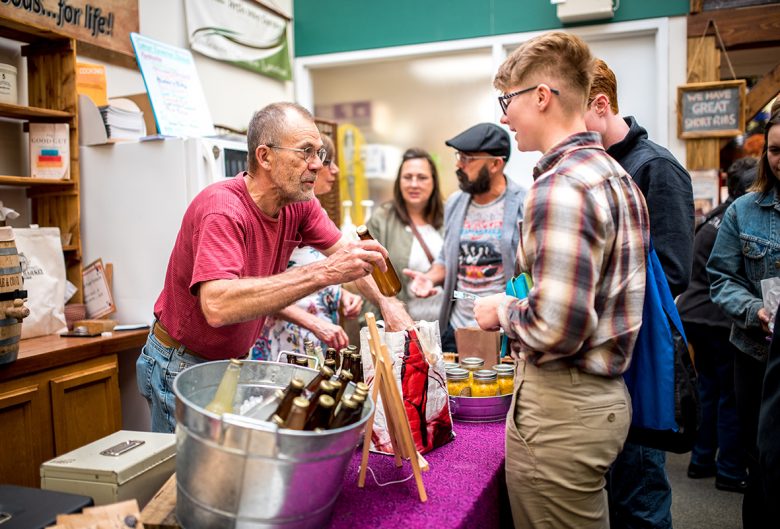 people buying kombucha