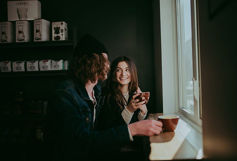 Couple drinking coffee